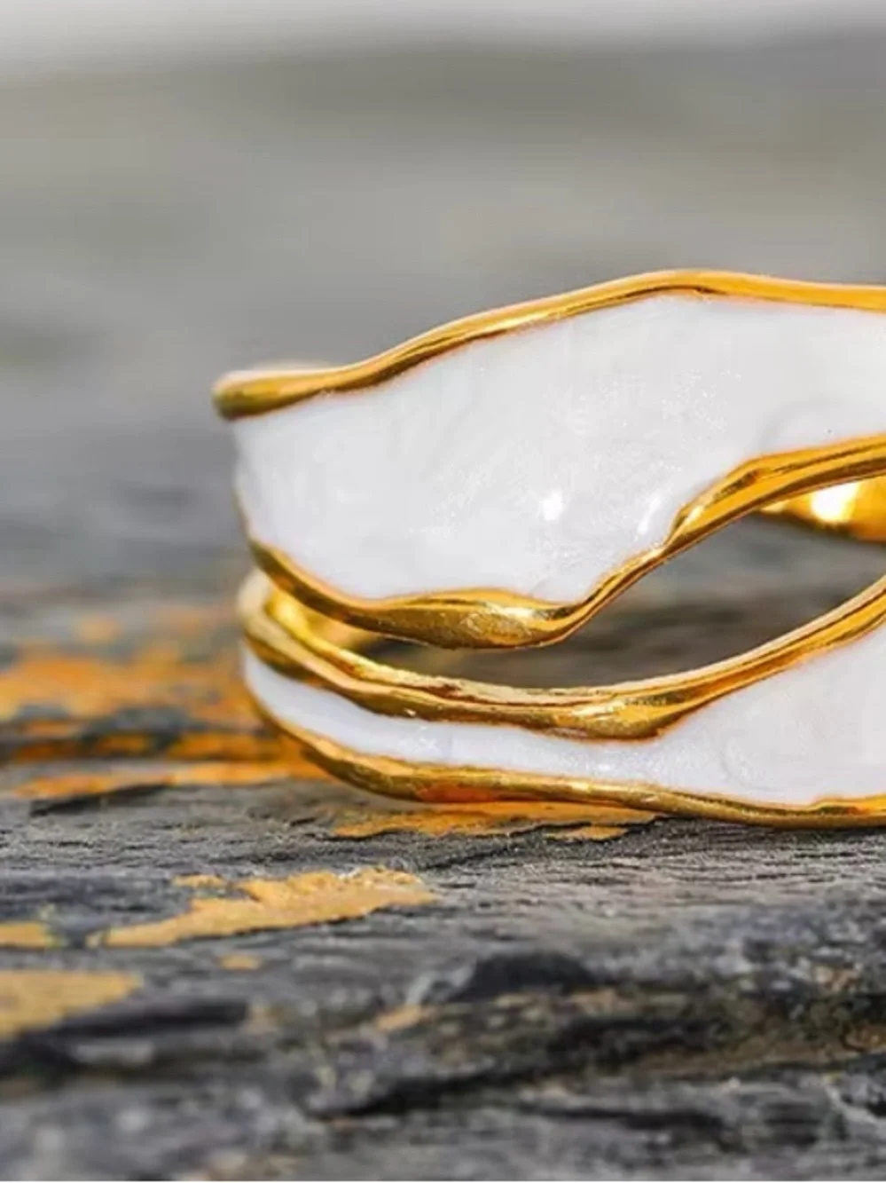 Gold-tone Ring with White Marbled Inlay